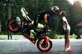 Алмас Клушев