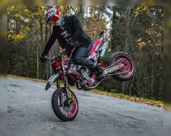 Artemka_Blatmachinev